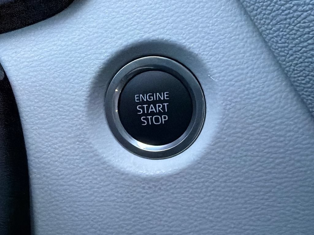 Used 2024 Toyota Corolla SE FWD image 35