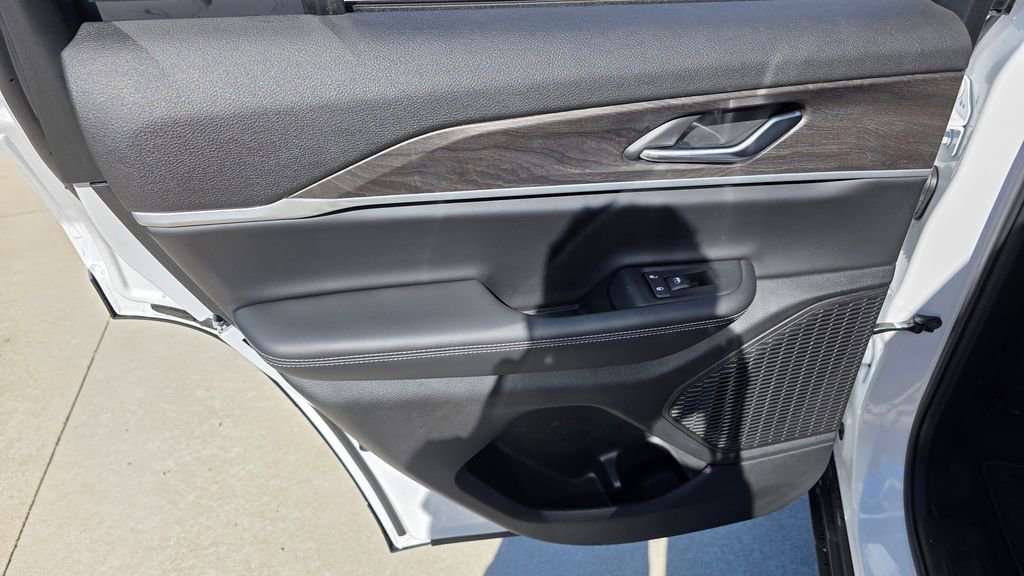 New 2025 Jeep Grand Cherokee Limited w/ Black Appearance Package image 21