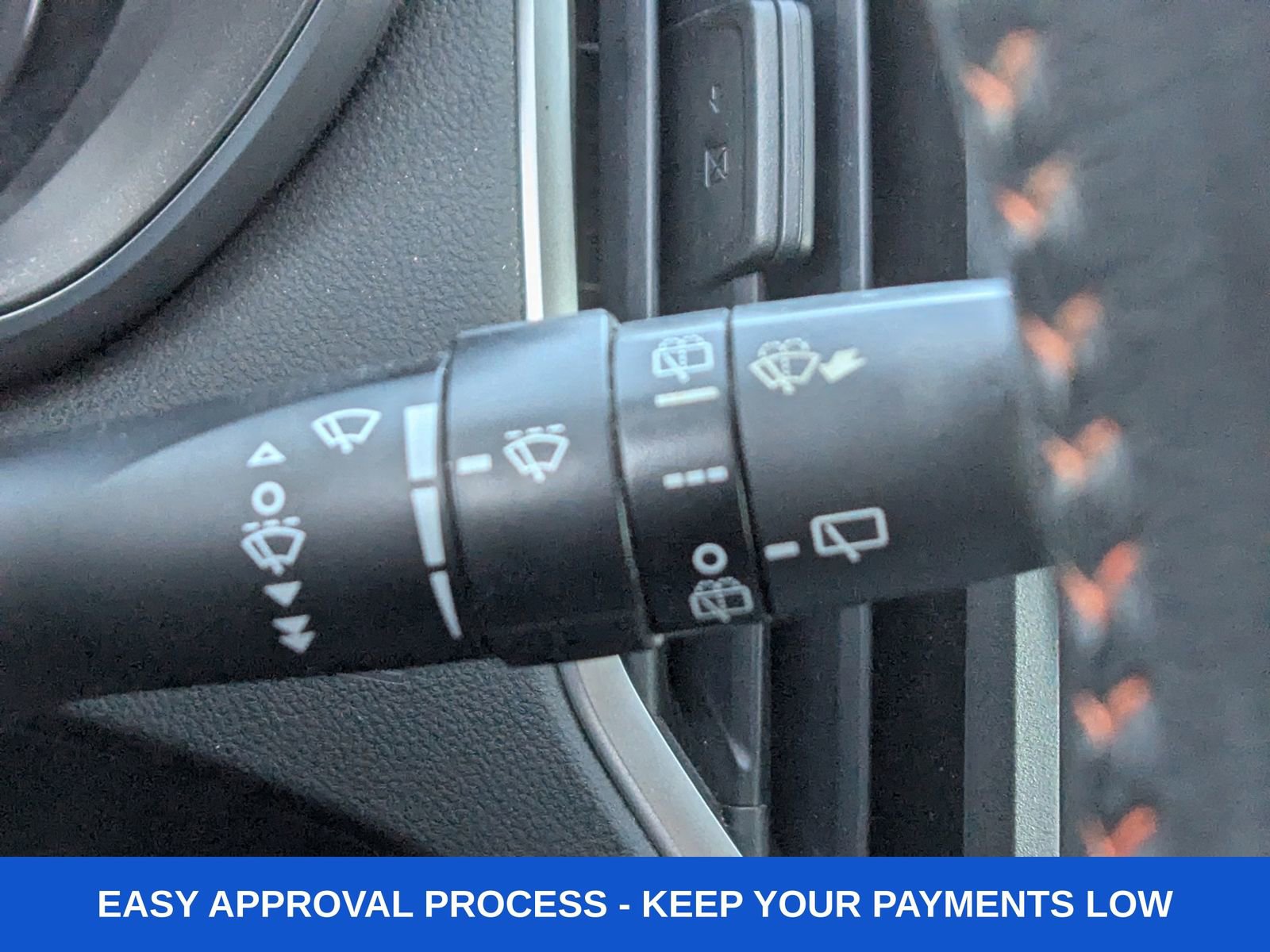 Used 2019 Subaru Crosstrek 2.0i Premium w/ Eyesight System image 38