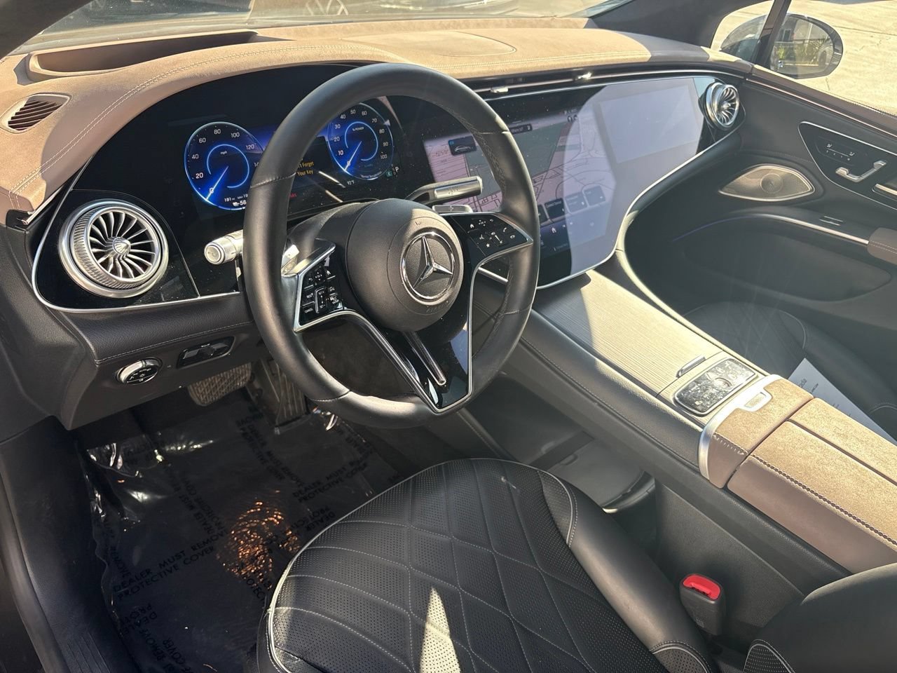 Used 2023 Mercedes-Benz EQS 580 4MATIC Sedan image 6
