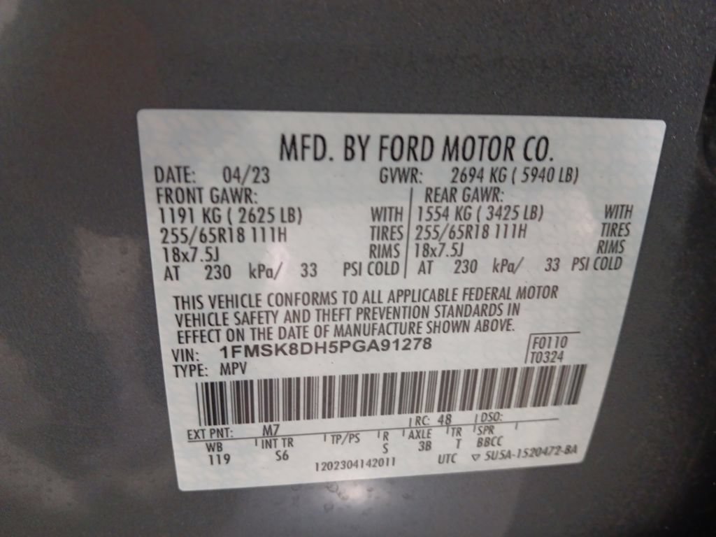 Used 2023 Ford Explorer XLT w/ Equipment Group 202A AWD/4WD image 3