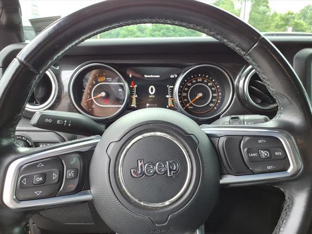 Used 2020 Jeep Wrangler Unlimited Sahara AWD/4WD image 18