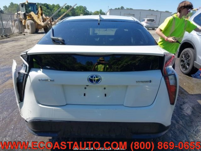 Used 2016 Toyota Prius Four Touring FWD image 9
