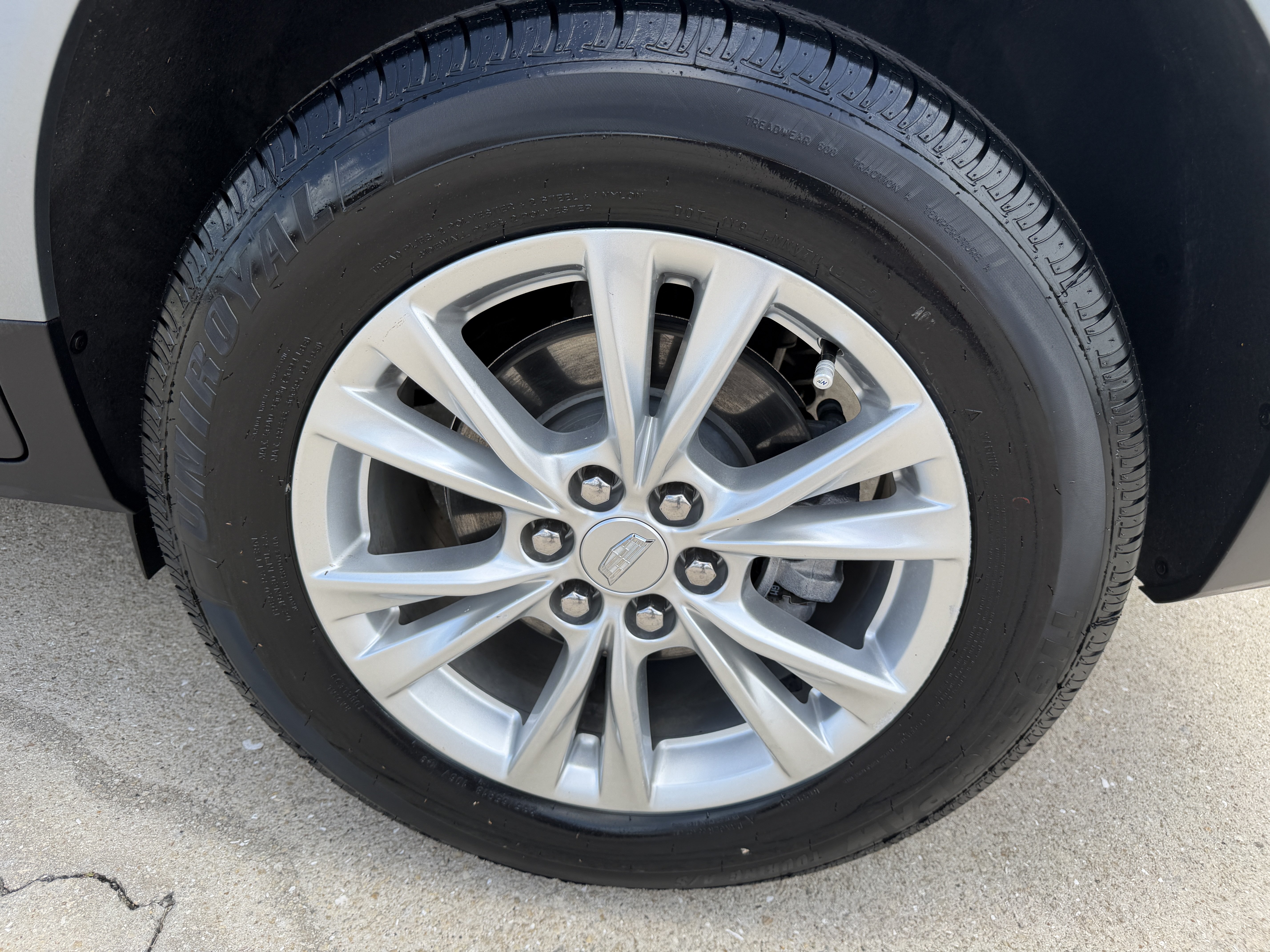 Used 2024 Cadillac XT5 Luxury FWD image 32