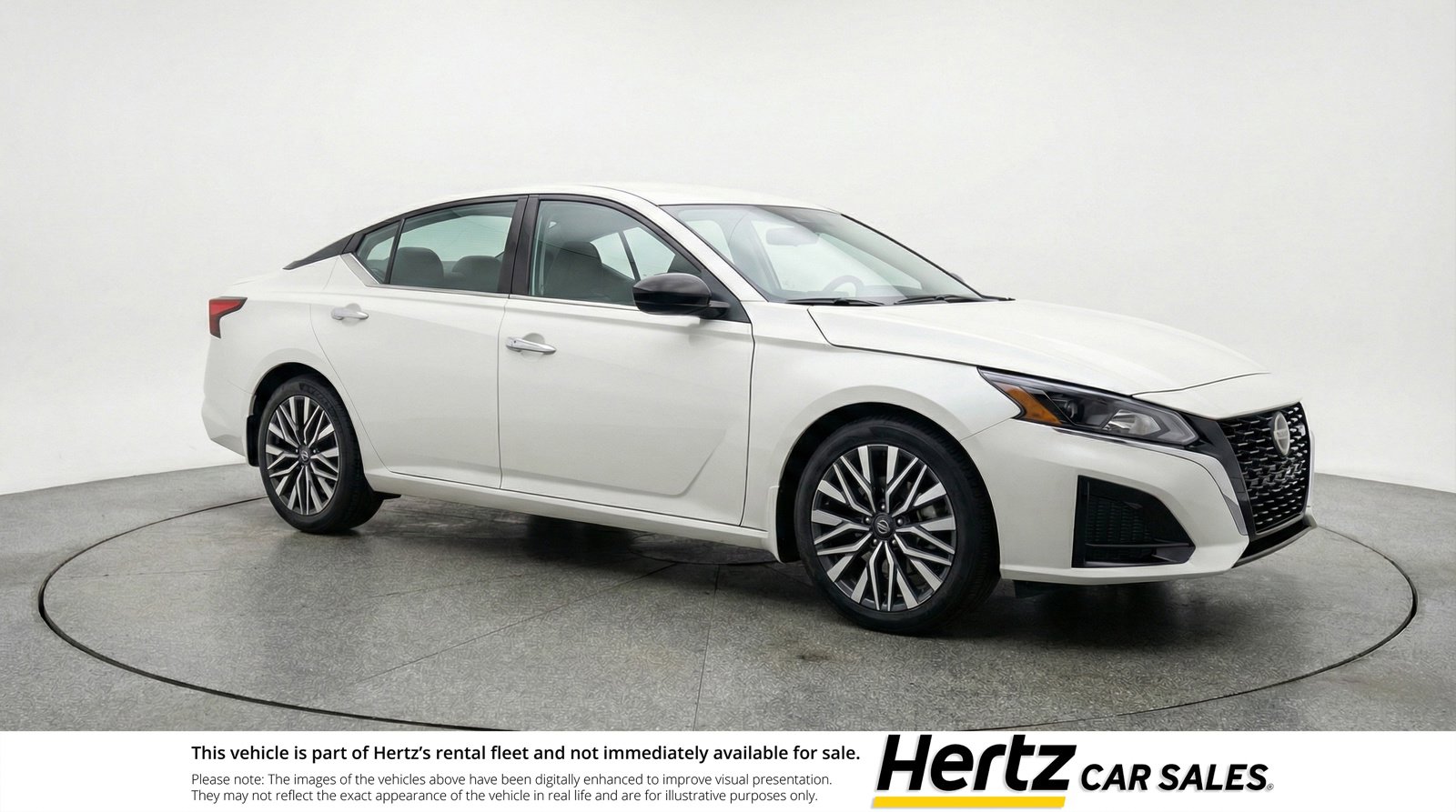 Used 2025 Nissan Altima 2.5 SV image 1