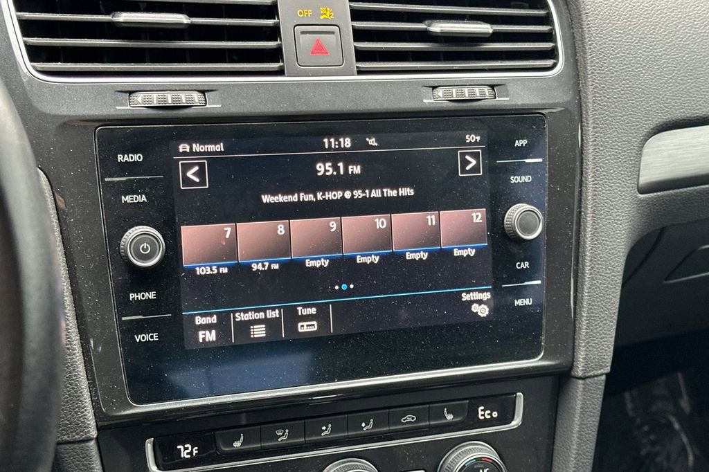 Used 2019 Volkswagen e-Golf SE image 15