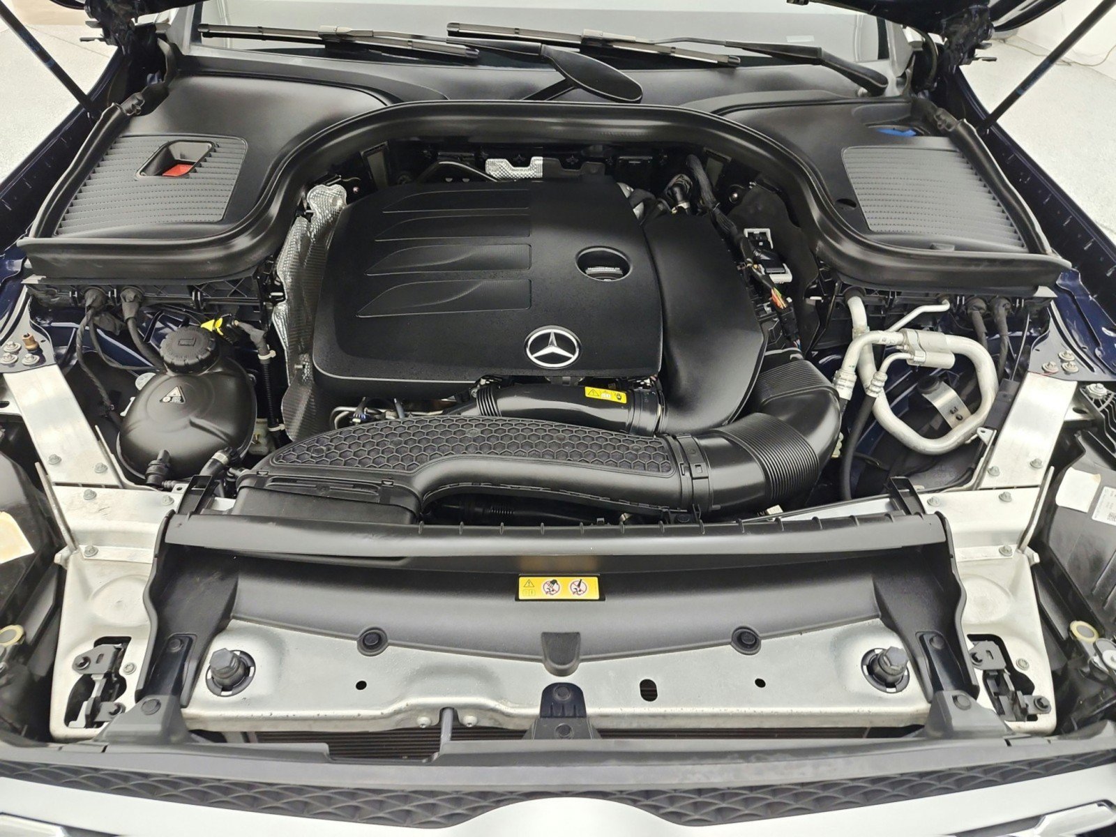 Certified 2022 Mercedes-Benz GLC 300 image 14