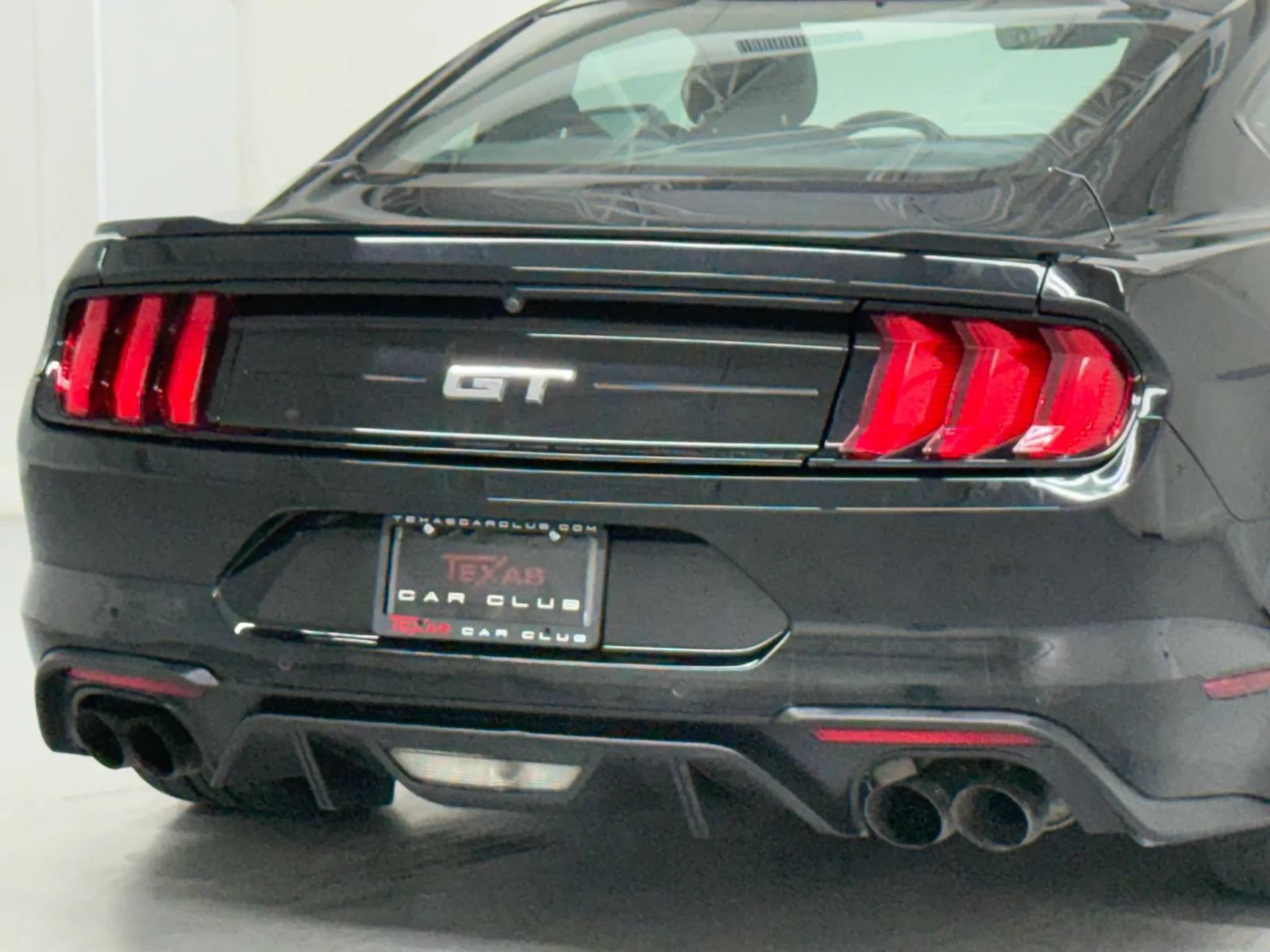 Used 2021 Ford Mustang GT Premium w/ Ford Safe & Smart Package RWD image 31