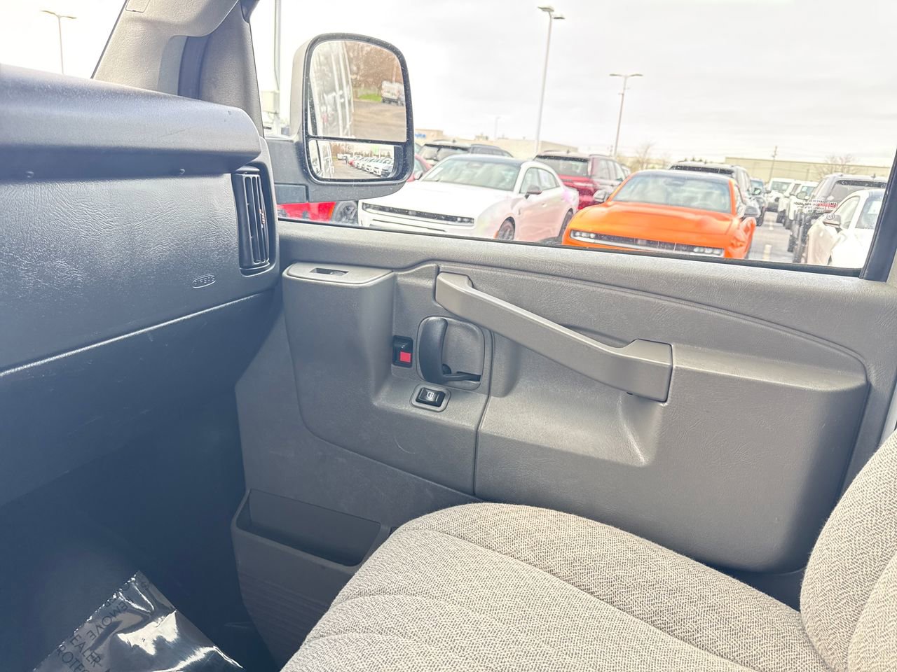 Used 2020 GMC Savana 2500 w/ Driver Convenience Package image 22