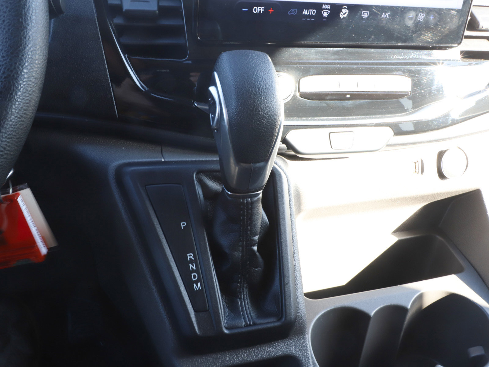 Used 2024 Ford Transit 350 XLT RWD image 24