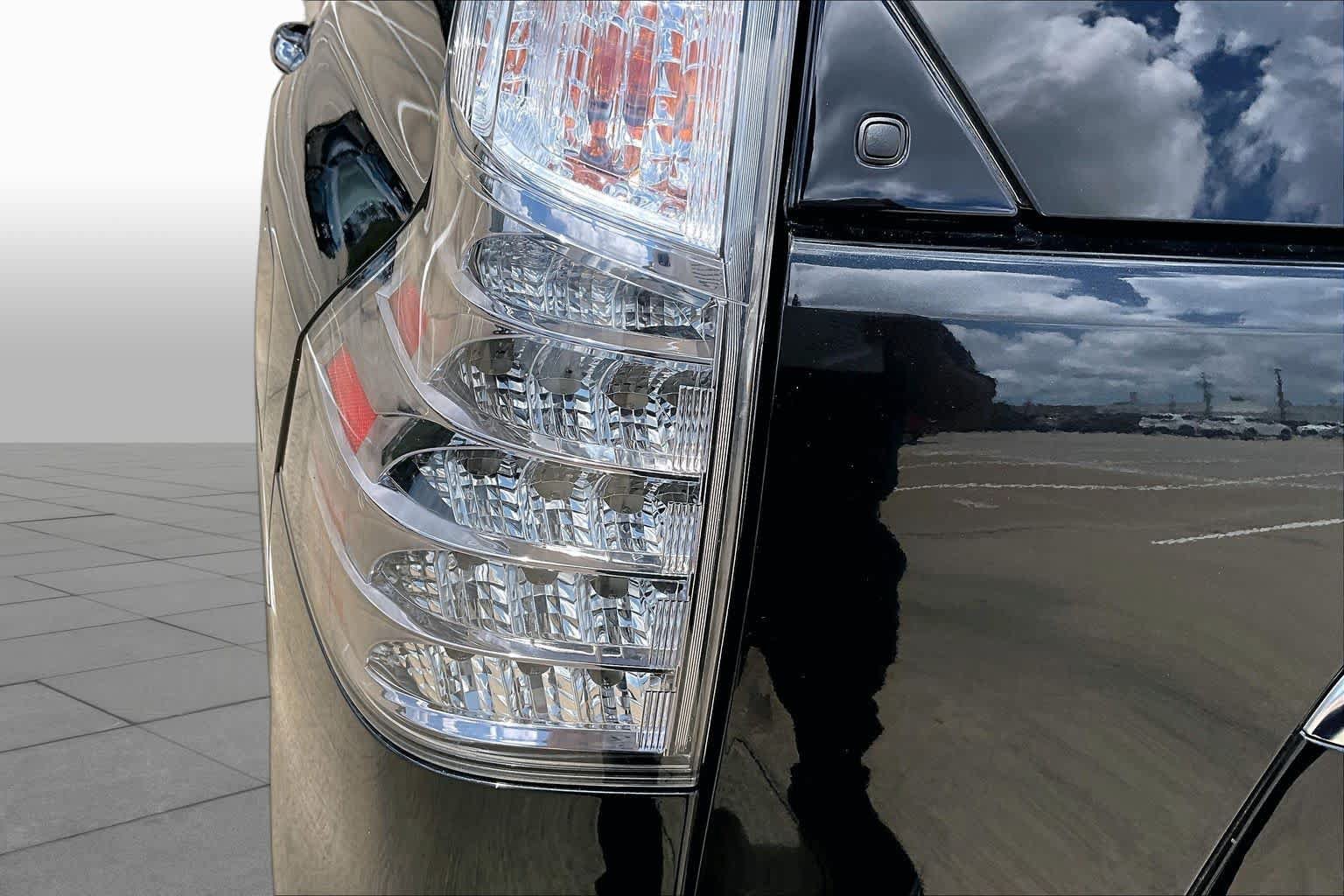 Used 2022 Lexus GX 460 Premium AWD/4WD image 29