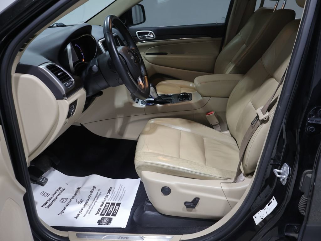 Used 2018 Jeep Grand Cherokee Limited image 13