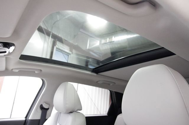 Used 2022 Hyundai Tucson Limited w/ Cargo Package image 37