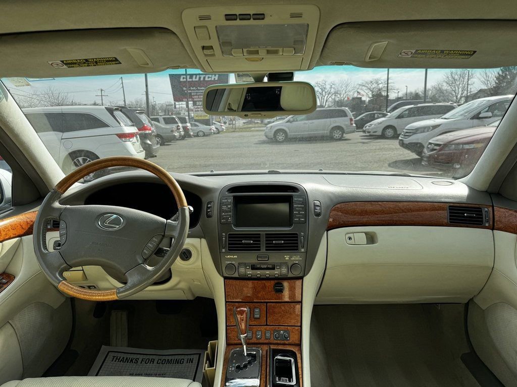 Used 2005 Lexus LS 430 RWD image 25