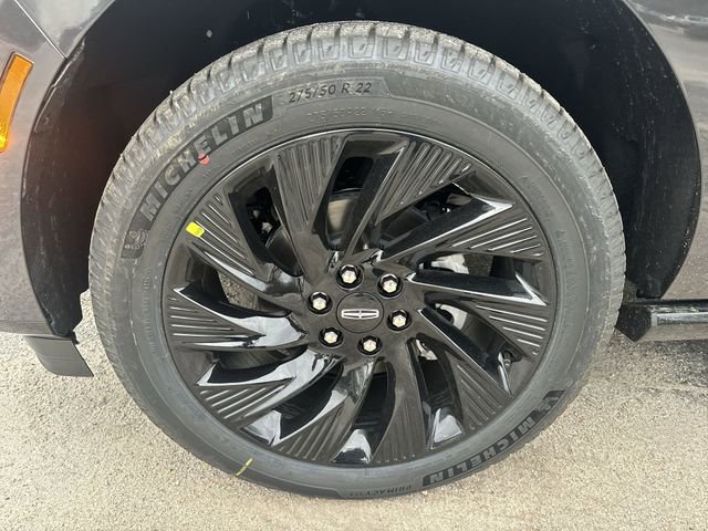 New 2025 Lincoln Navigator L Reserve w/ Jet Appearance Package AWD/4WD image 10
