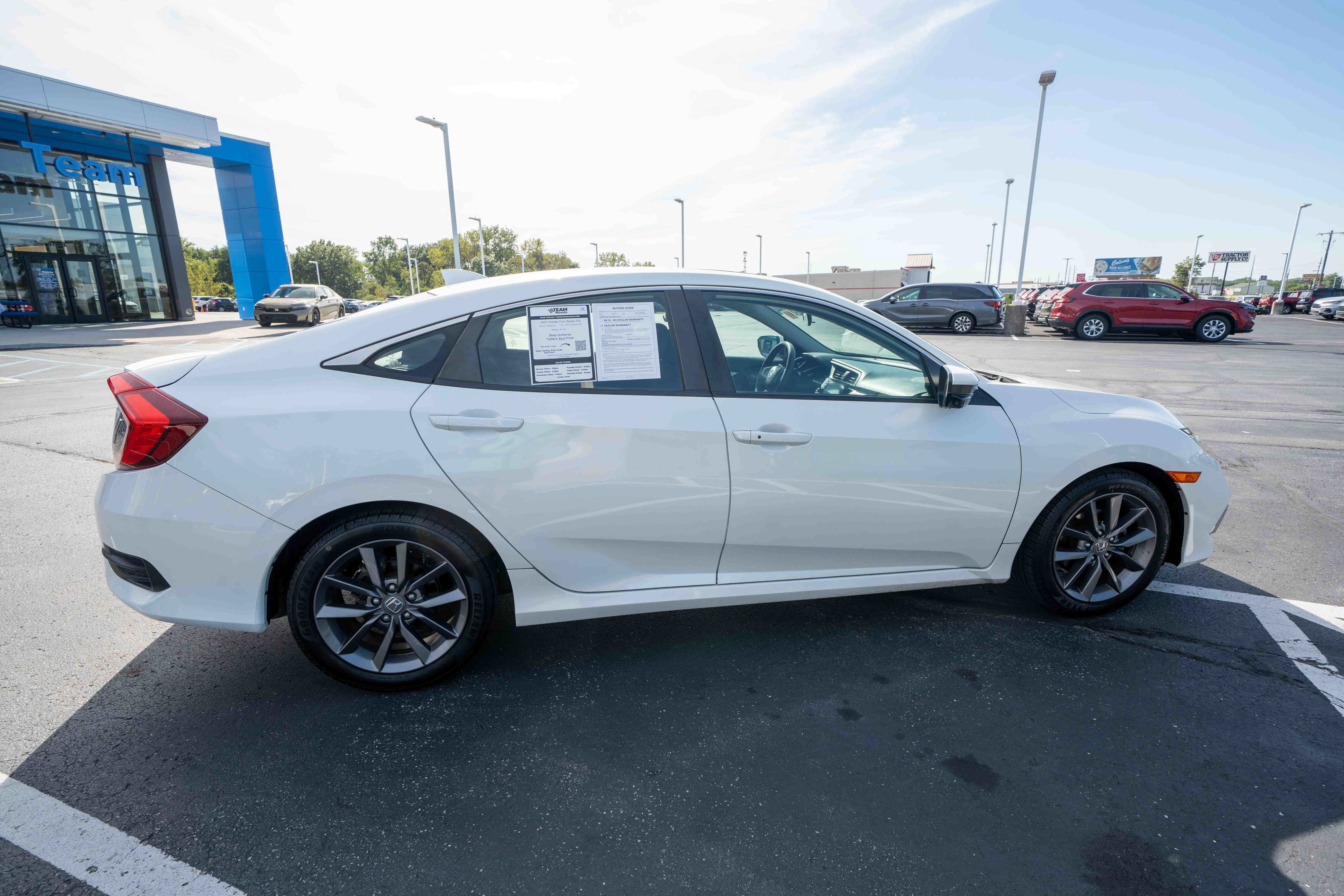 Certified 2021 Honda Civic EX image 6