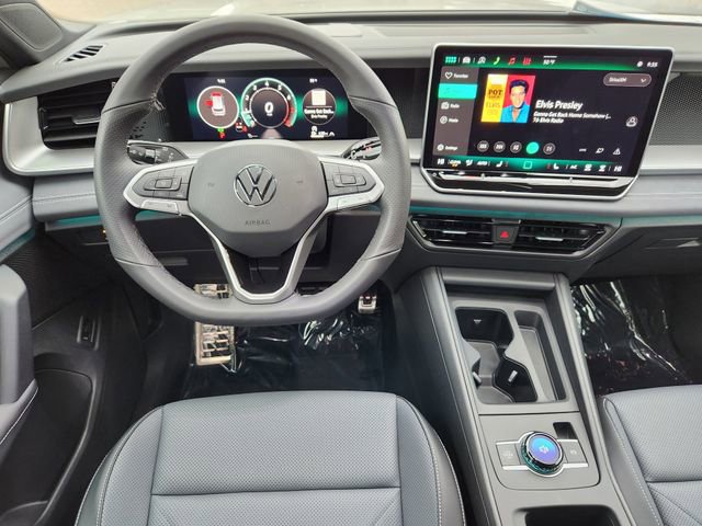 New 2026 Volkswagen Tiguan SE R-Line image 9