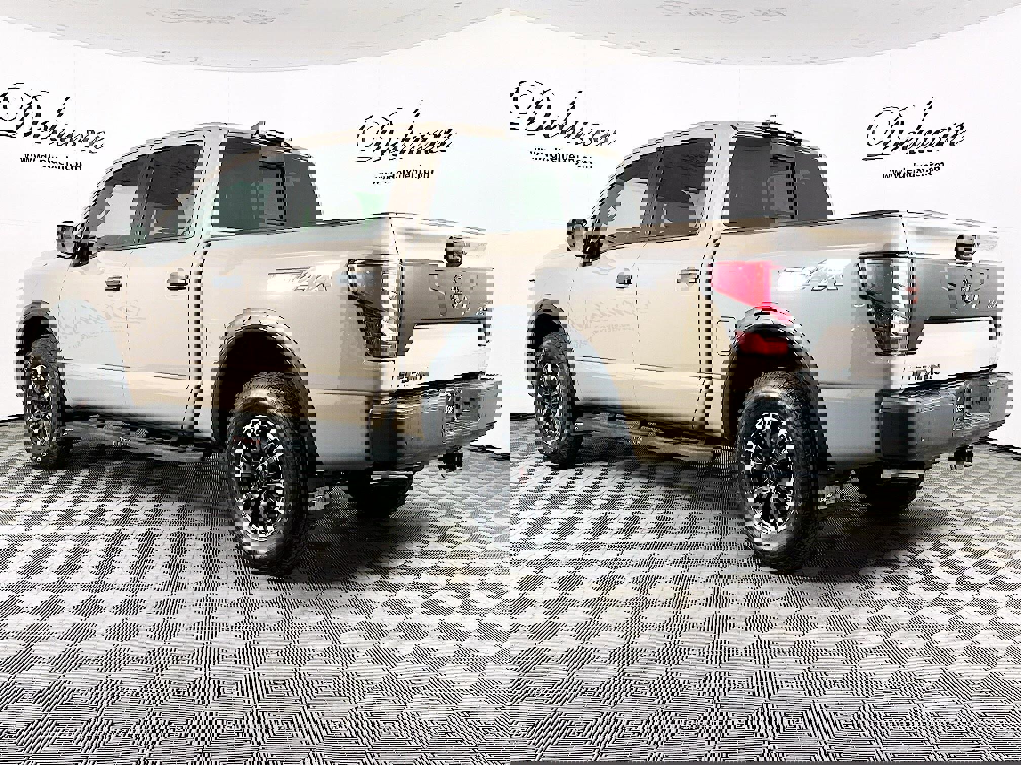 Used 2024 Nissan Titan PRO-4X w/ Pro-4x Convenience Package image 4