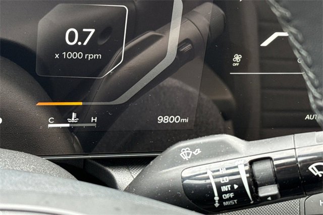 Certified 2025 Kia K4 EX image 32