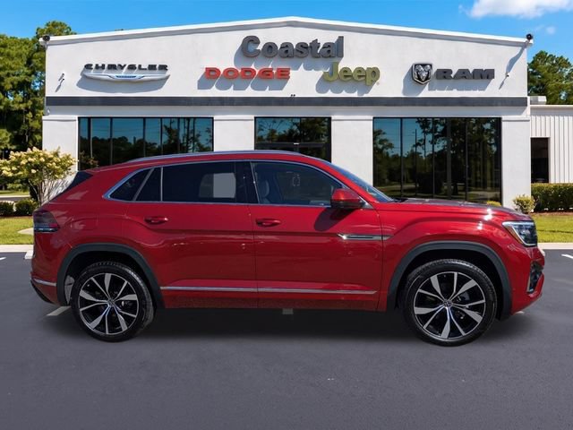 Used 2025 Volkswagen Atlas Cross Sport SEL Premium R-Line AWD/4WD image 3