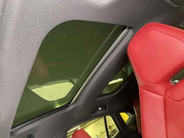 New 2026 Porsche Panamera 4 image 18