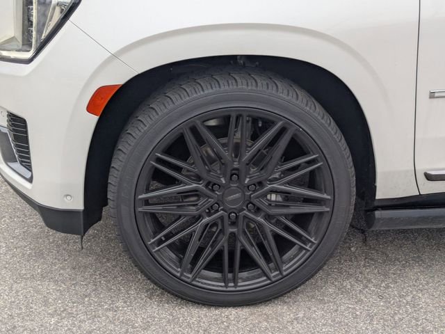 Used 2023 GMC Yukon Denali Ultimate image 8