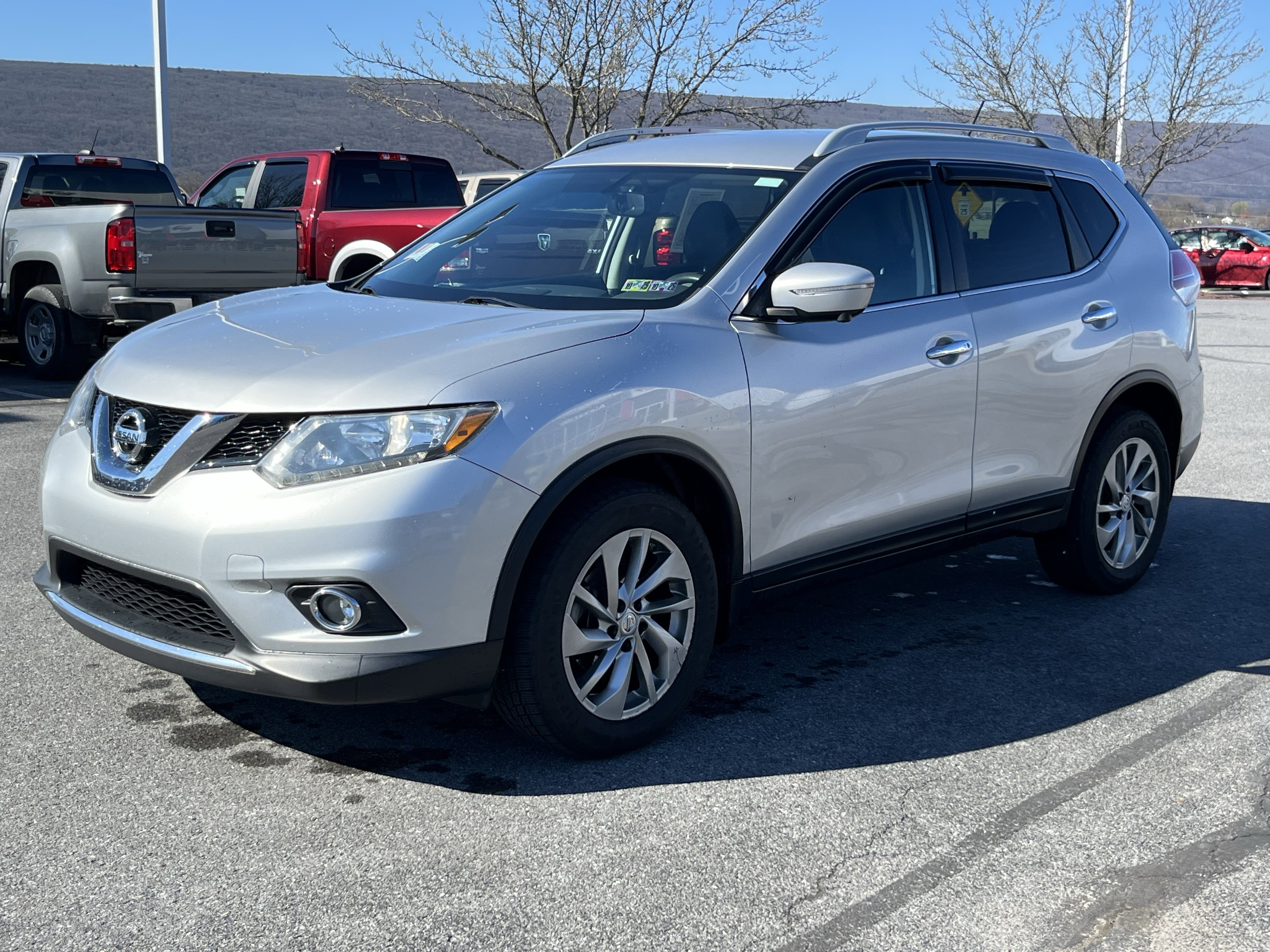 Used 2014 Nissan Rogue SL image 9