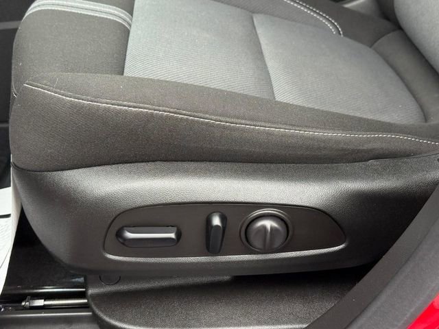 Used 2023 Chevrolet Blazer LT w/ Convenience Package image 17