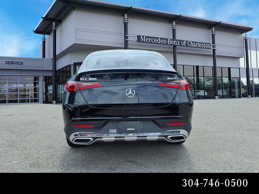 Certified 2025 Mercedes-Benz GLC 300 4MATIC image 4