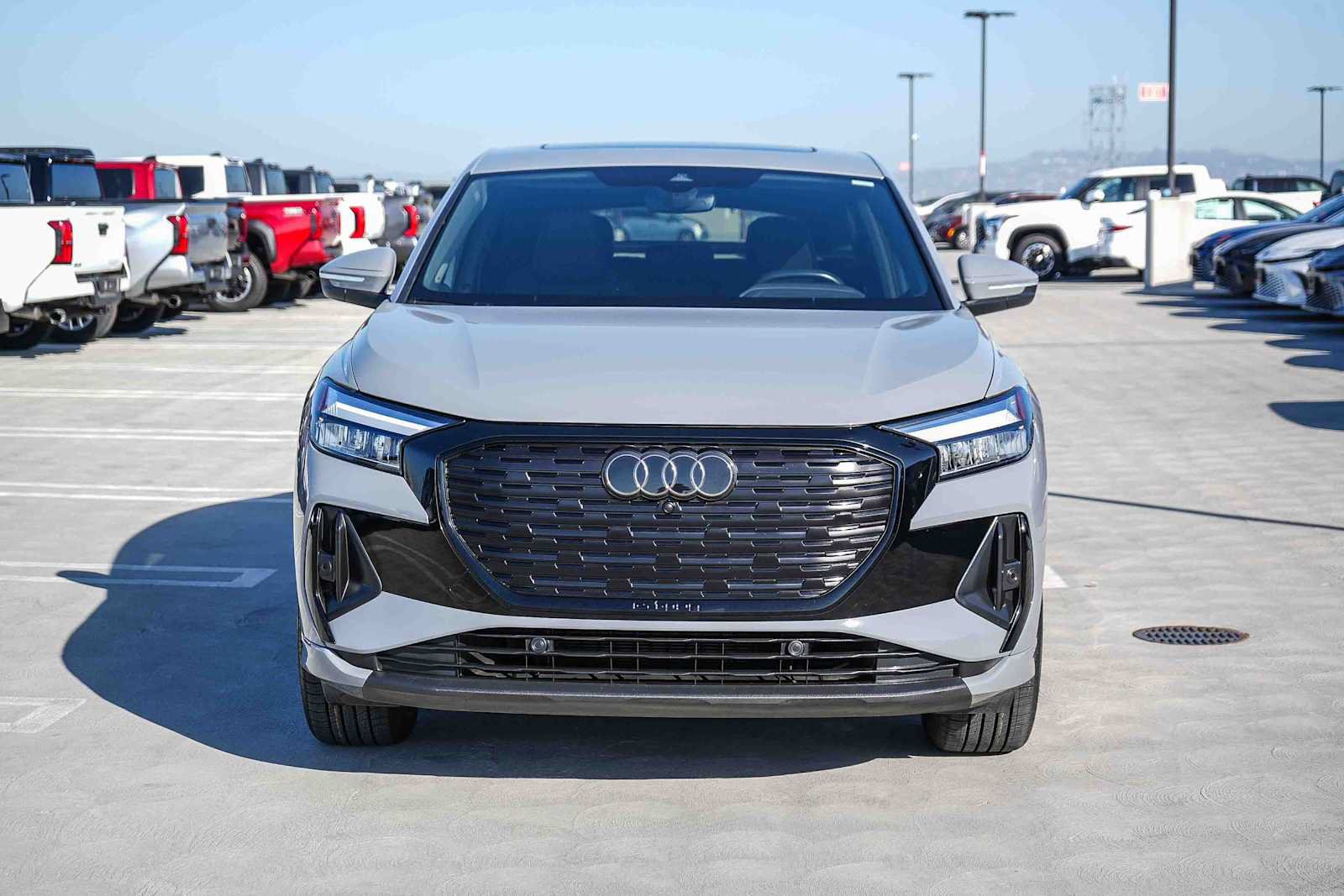 Used 2023 Audi Q4 e-tron Premium Plus w/ Premium Plus AWD/4WD image 2