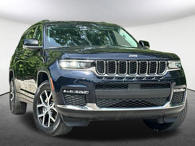 Used 2023 Jeep Grand Cherokee L Limited AWD/4WD image 2