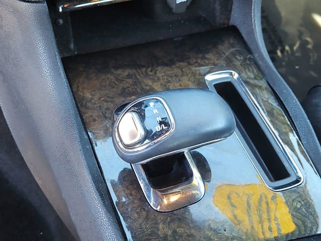 Used 2013 Chrysler 300 C image 26