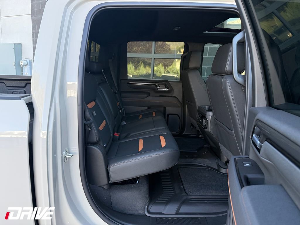 Used 2026 GMC Sierra 2500 AT4 w/ AT4 Premium Plus Package AWD/4WD image 40