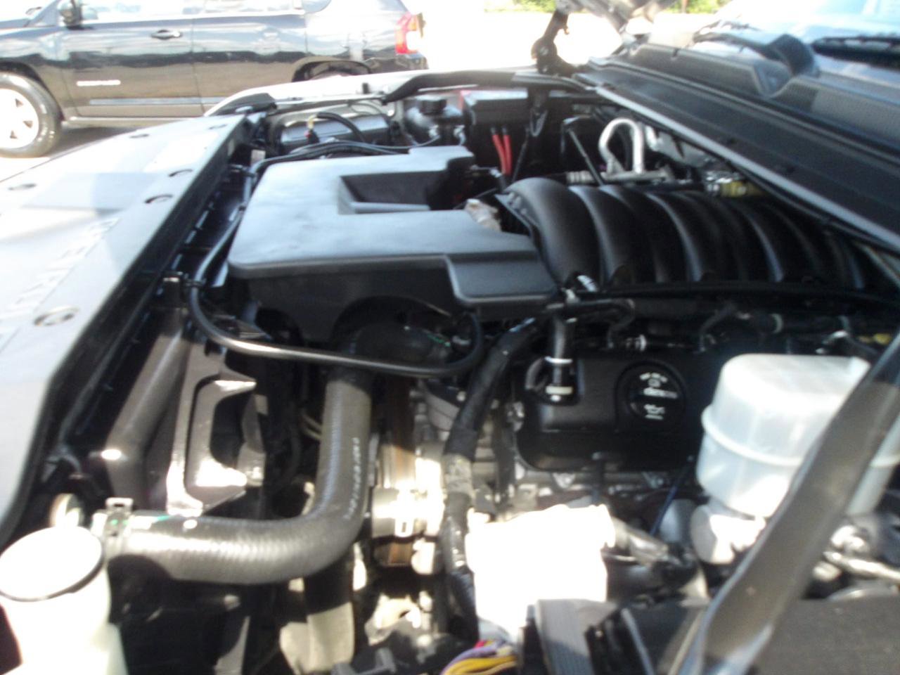 Used 2017 Chevrolet Tahoe LT RWD image 28