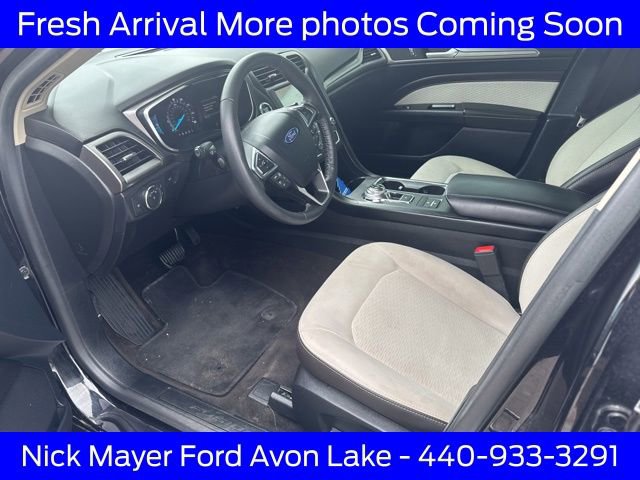 Used 2020 Ford Fusion SE w/ Equipment Group 151A image 11