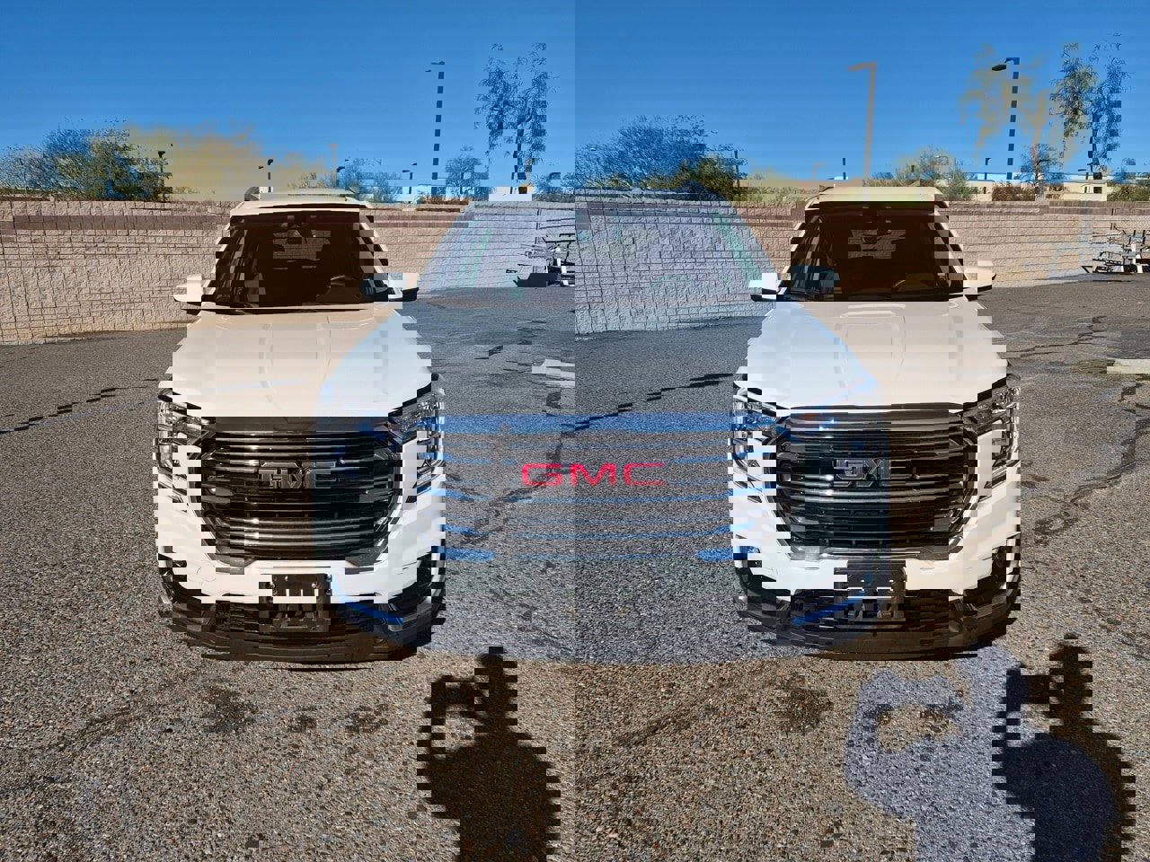 Used 2024 GMC Terrain SLT image 8