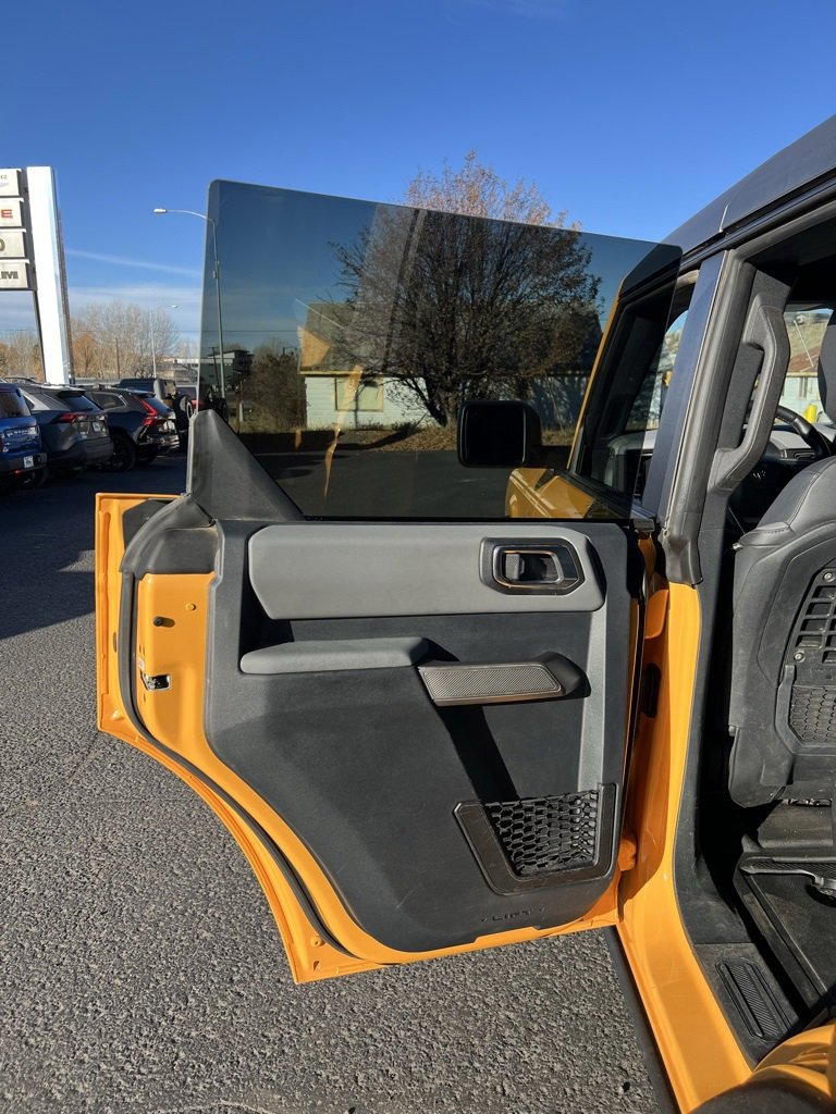 Used 2022 Ford Bronco Black Diamond image 16