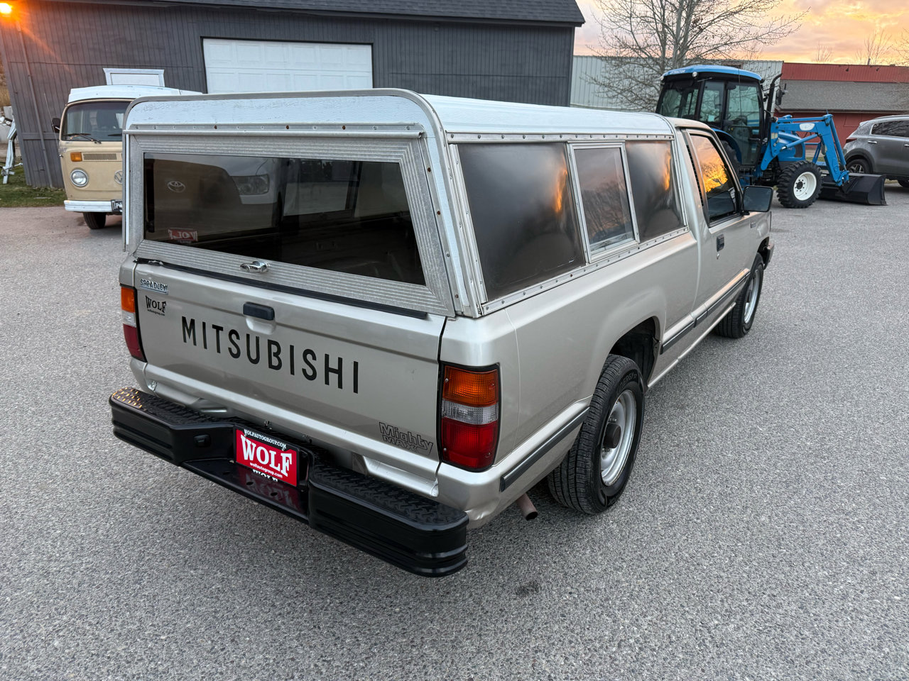 Used 1992 Mitsubishi Mighty Max 2WD Regular Cab image 5