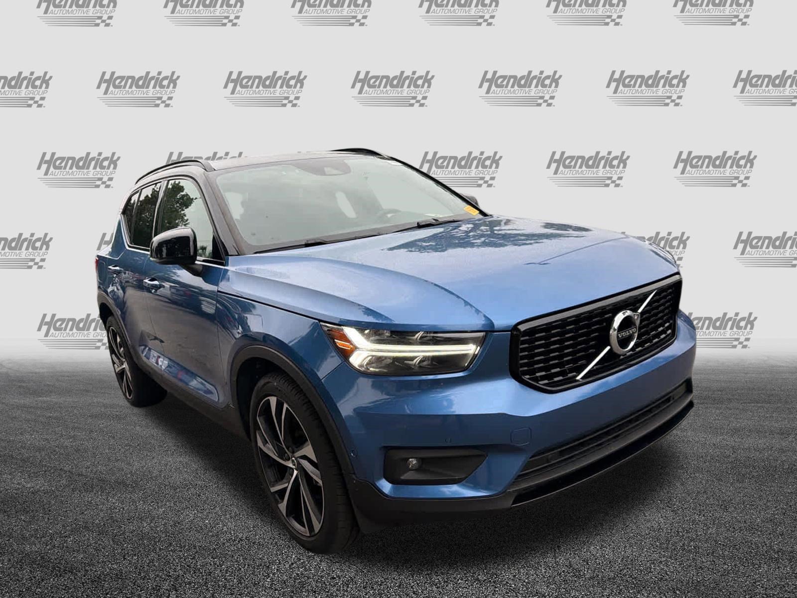Used 2019 Volvo XC40 T5 R-Design AWD/4WD image 2