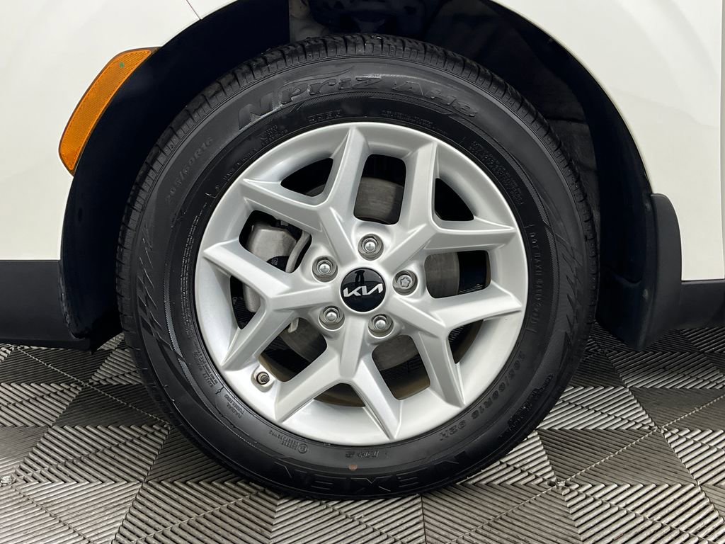 Used 2023 Kia Soul S FWD image 20