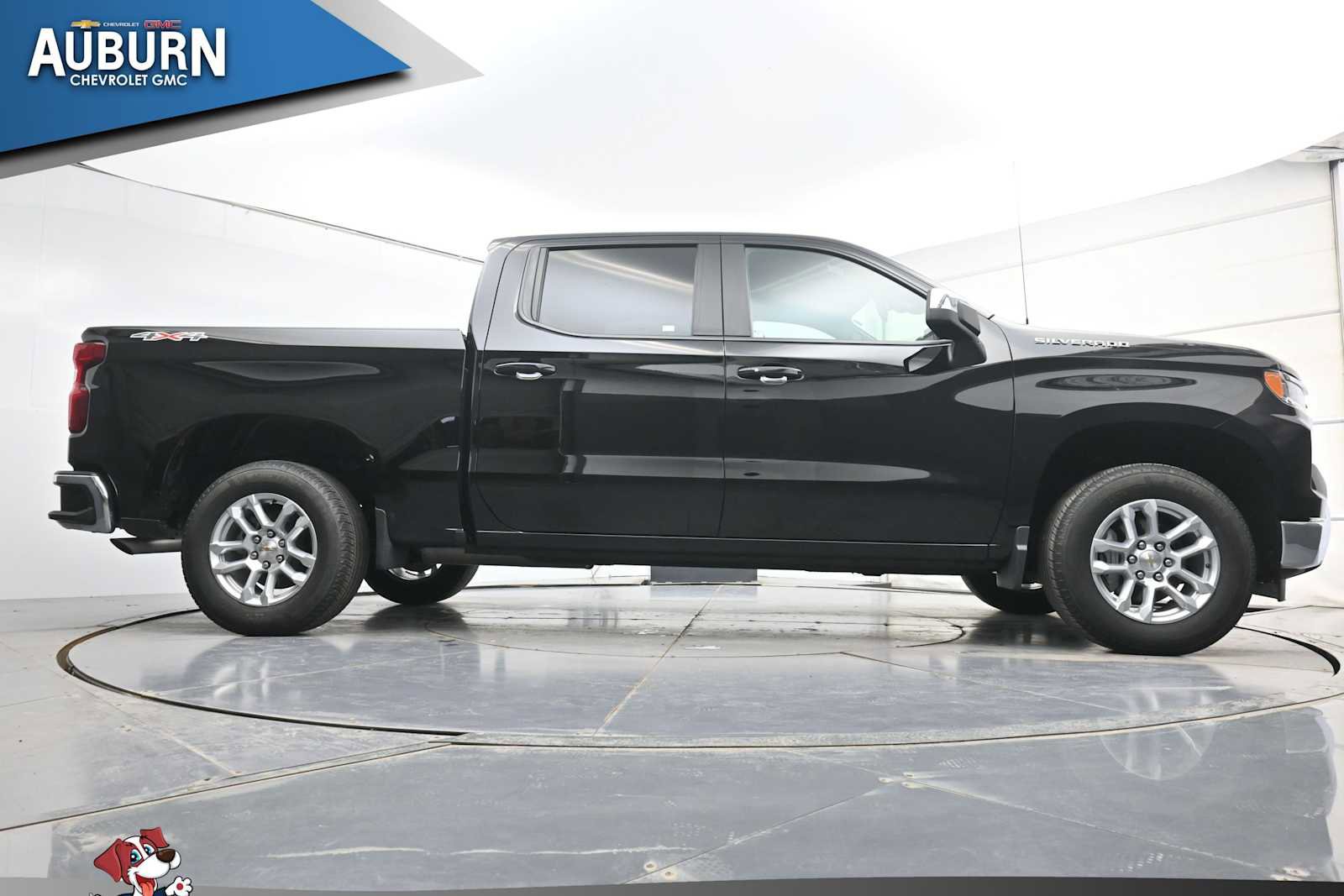 Used 2025 Chevrolet Silverado 1500 LT image 17