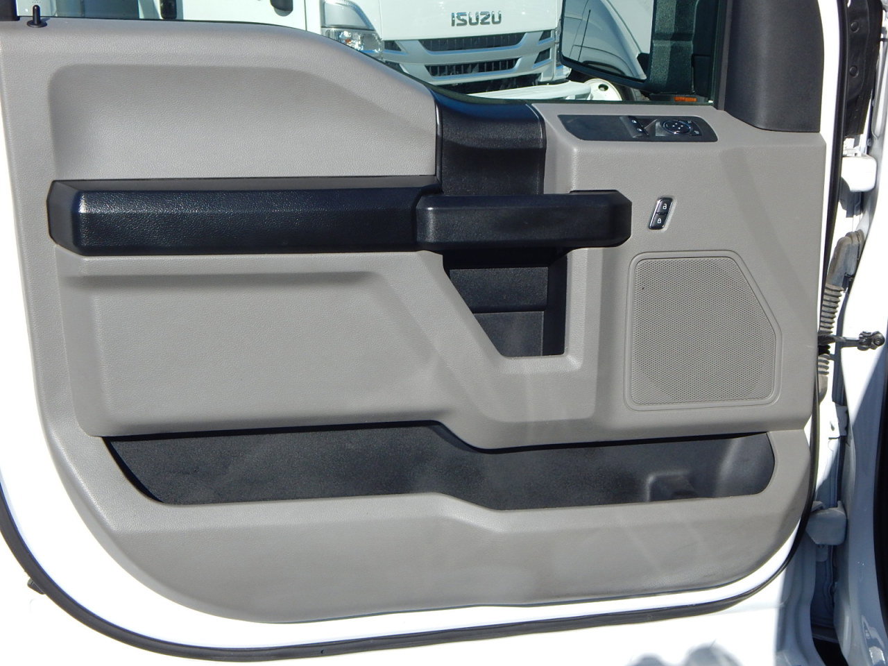 Used 2020 Ford F150 XL w/ Equipment Group 101A Mid image 13