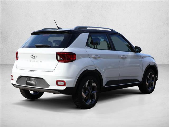 New 2026 Hyundai Venue SEL FWD image 5