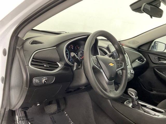 Used 2023 Chevrolet Malibu LT w/ Driver Confidence Package FWD image 14