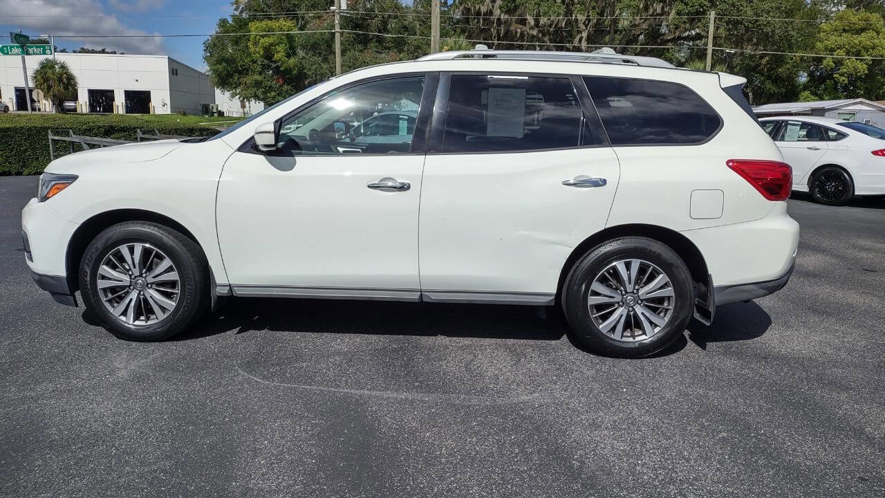 Used 2017 Nissan Pathfinder S image 6