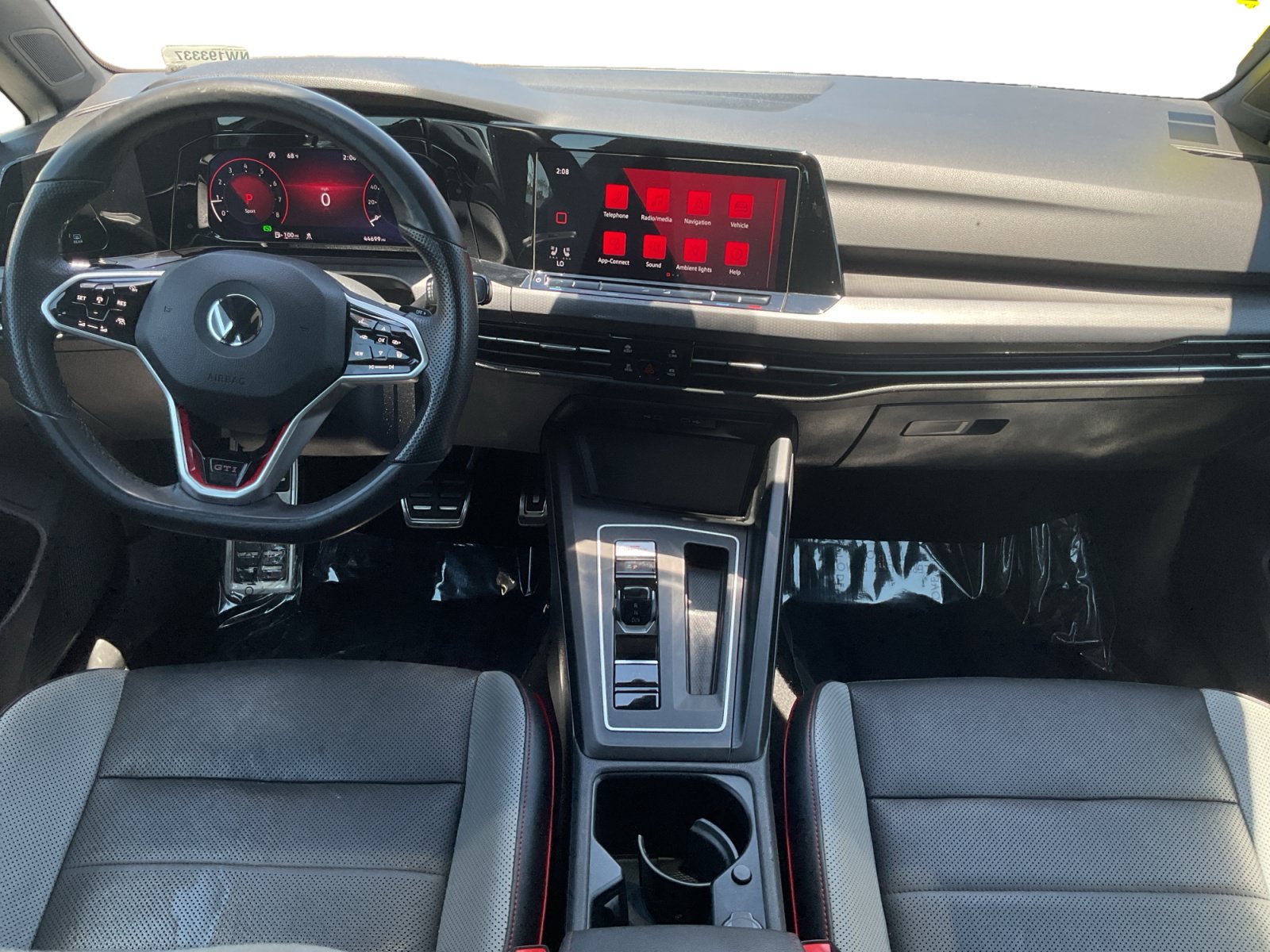 Used 2022 Volkswagen GTI SE w/ SE Leather Package FWD image 10