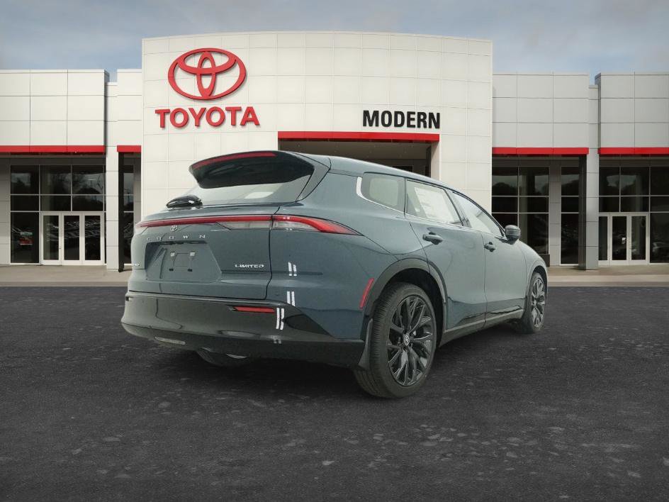 New 2026 Toyota Crown Signia AWD/4WD image 4