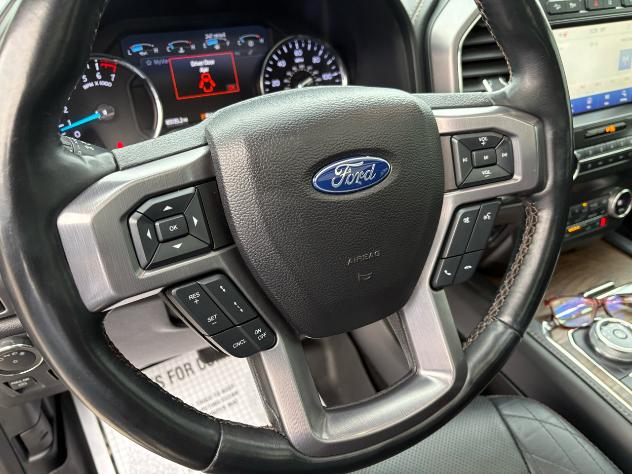 Certified 2020 Ford Expedition Platinum image 23