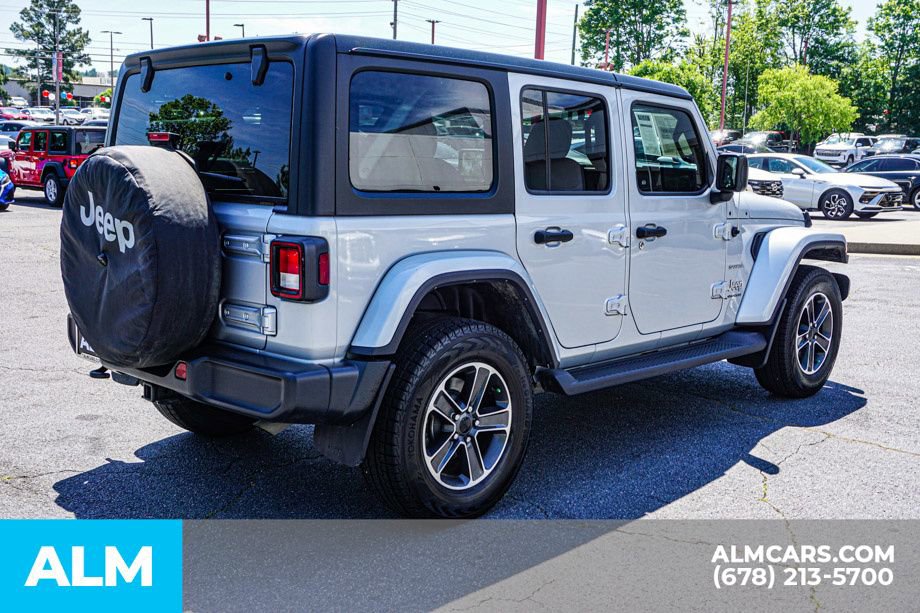 Used 2023 Jeep Wrangler Unlimited Sahara w/ Cold Weather Group AWD/4WD image 6