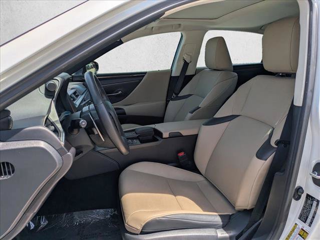 Used 2020 Lexus ES 300h FWD image 16